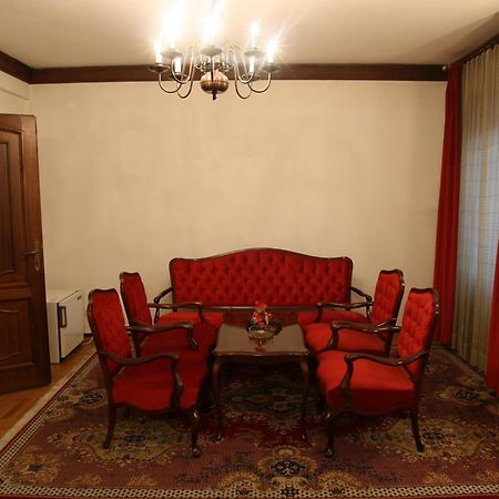 Hotel Grand Valjevo Kültér fotó