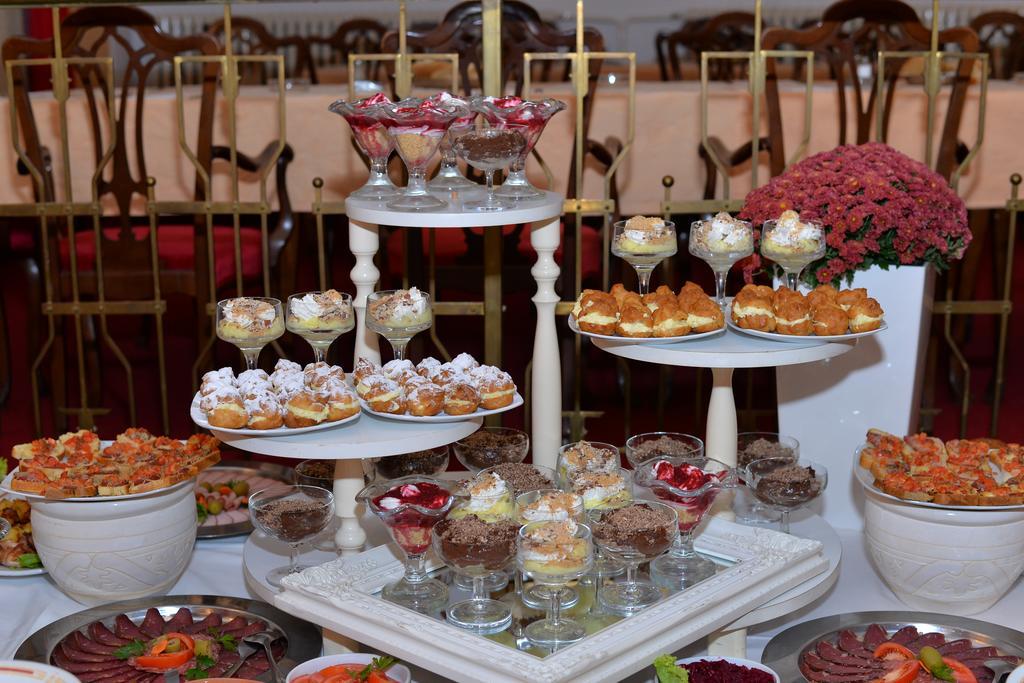 Hotel Grand Valjevo Kültér fotó